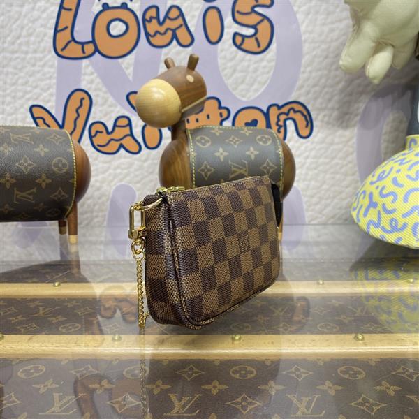 2026124142624314 580